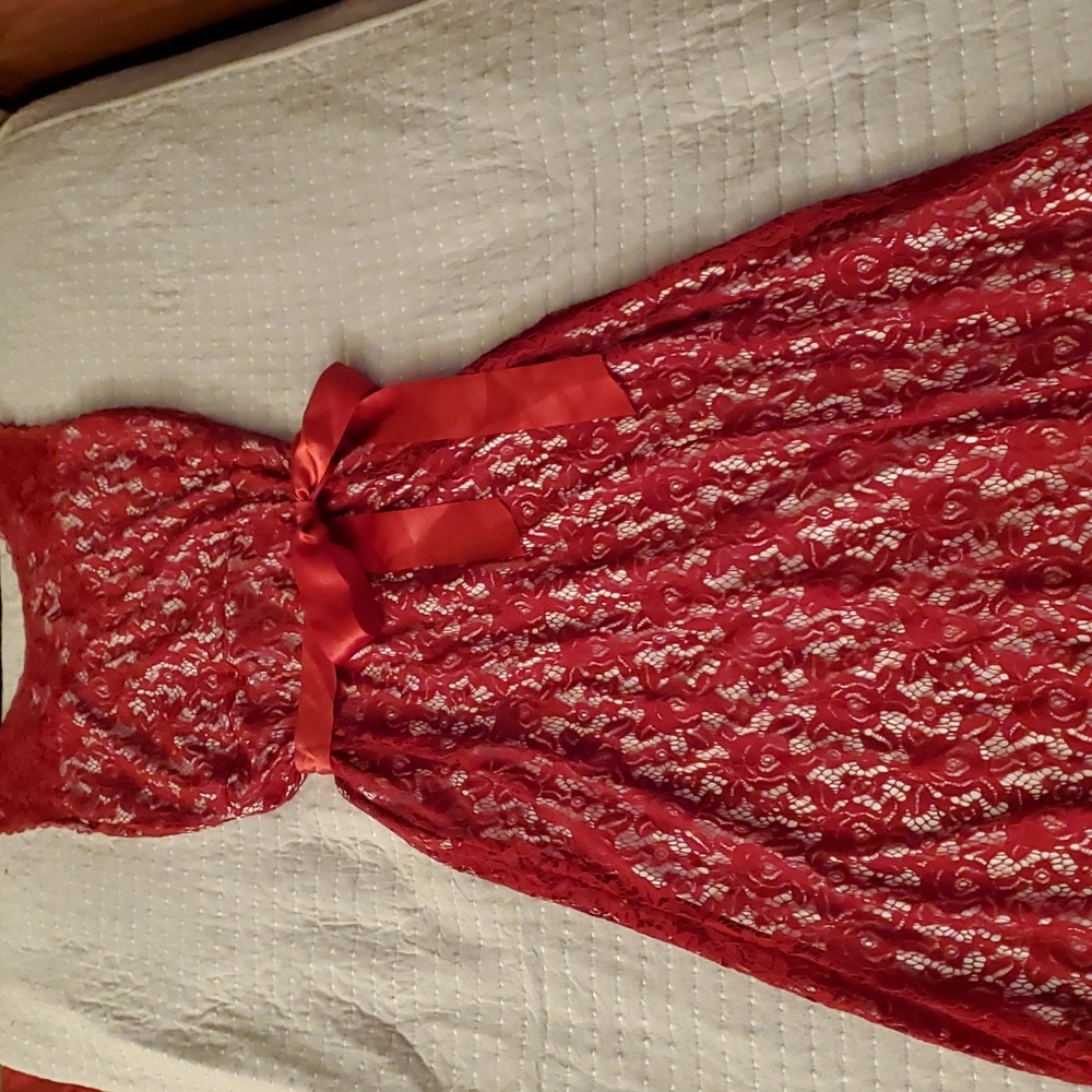 Gown